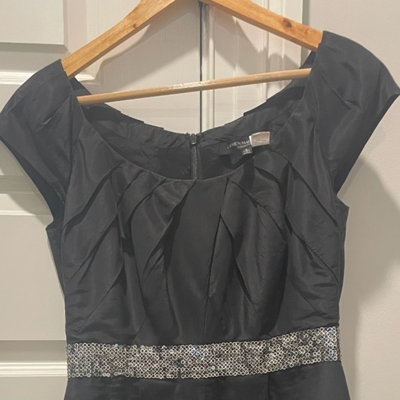 Carmen Marc Valvo Black Pleated Sequin Dress - Picture 4 of 10